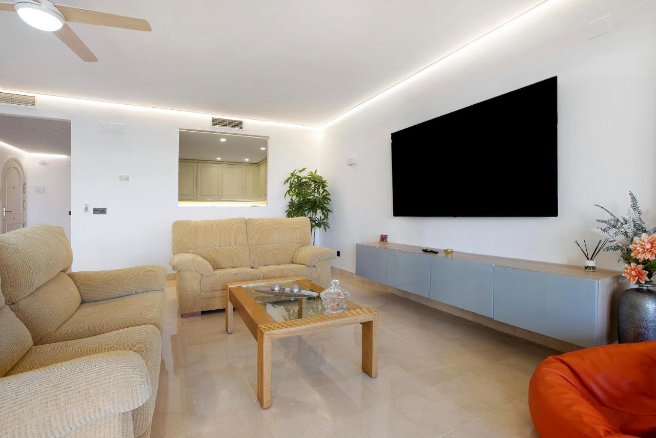 Appartamento Luxury In Puerto Marina Benalmádena Esterno foto